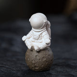 RORA Creative Zisha Astronaut Tea Pet